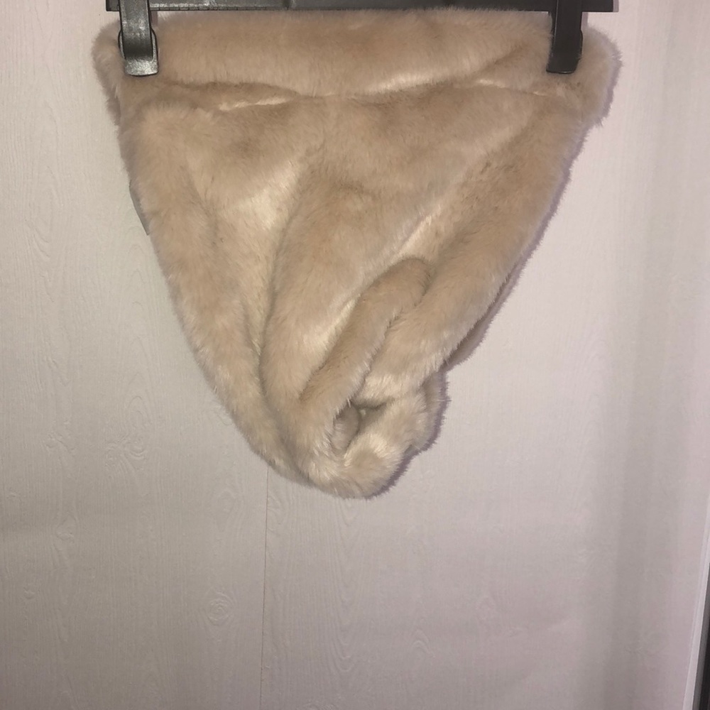 Faux Fur Loop Scarf